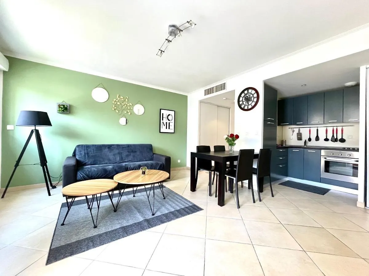 Appartamento L'Altezza Joli T2, Proche Plage, Terrasse, Parking Mentone